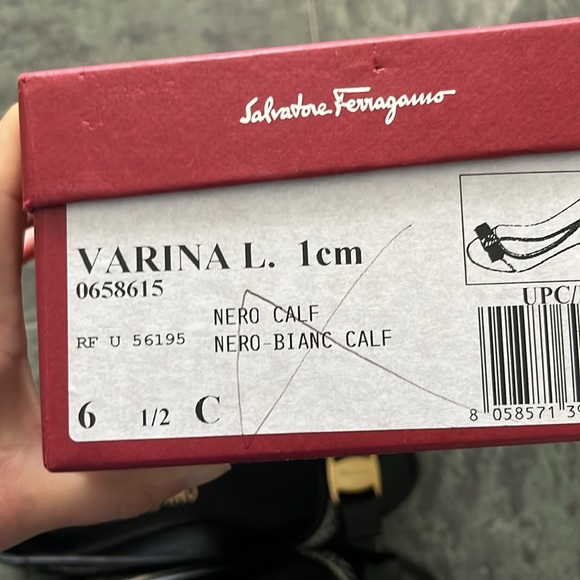 Salvatore Ferragamo Varina Ballet Flat - Picture 5 of 5